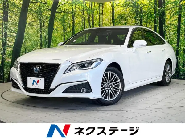 Toyota Crown Hybrid 2.5 S — thumbnail 1