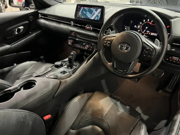 Toyota Supra 3.0 RZ — photo 8