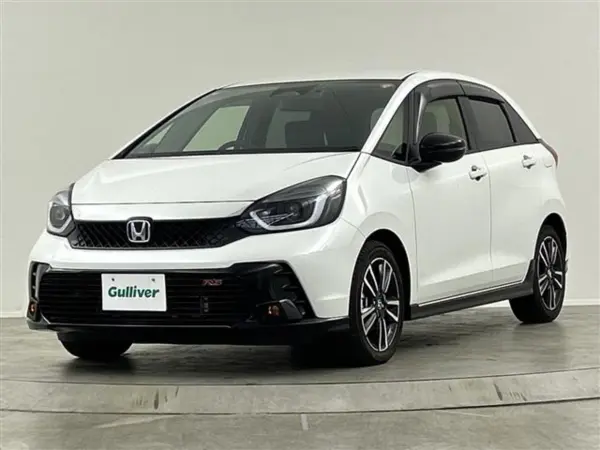 Honda Fit 1.5 e:HEV RS — photo 8