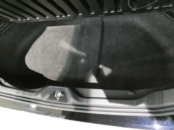 Toyota Noah 2.0 X — photo 8