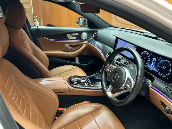 2019 Mercedes E Class — photo 3