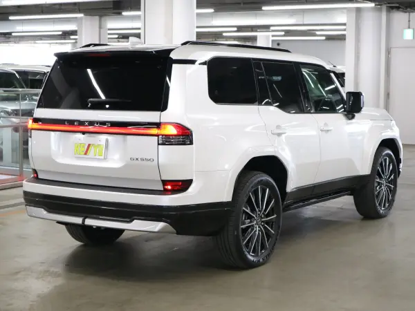 Lexus GX550 Version L 4WD Panoramic View Digital Mirror Lexus Teammate Panoramic Roof Mark Levinson Sound BSM・PKSB HUD Genuine 12.3-inch Navi Safety System+ ETC2.0 Cool Box (Sonic Quartz) — photo 8