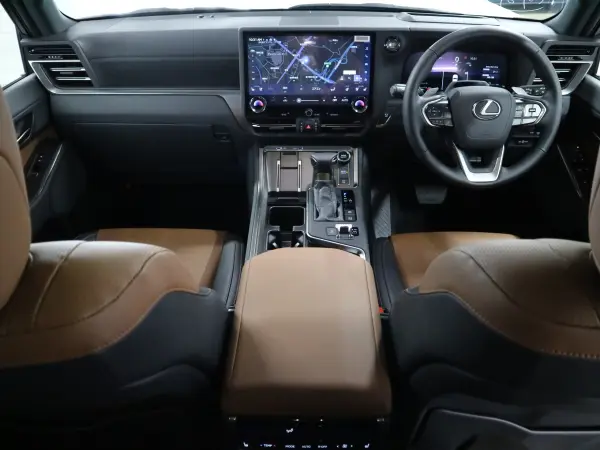 Lexus GX550 Version L 4WD Panoramic View Digital Mirror Lexus Teammate Panoramic Roof Mark Levinson Sound BSM・PKSB HUD Genuine 12.3-inch Navi Safety System+ ETC2.0 Cool Box (Sonic Quartz) — photo 9