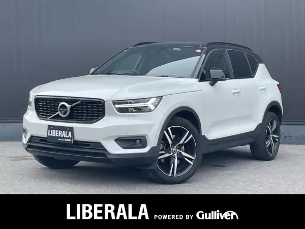 Volvo XC40 T4 AWD R-Design 4WD — thumbnail 1