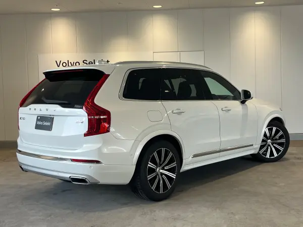 2021 Volvo Xc90 — photo 2