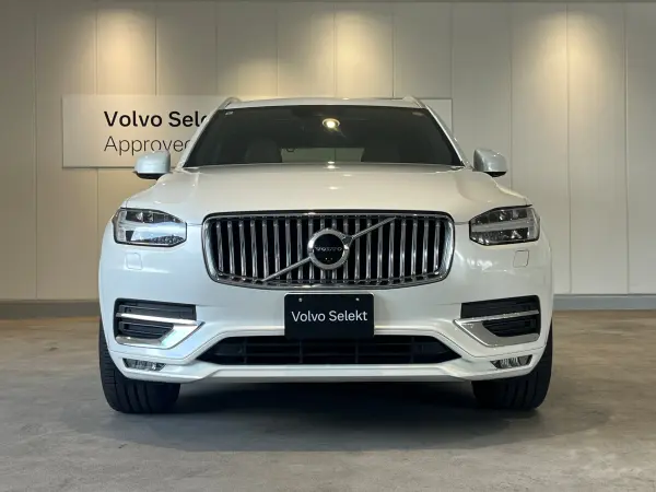 Volvo XC90 B6 AWD Inscription 4WD Certified Used Car・Non-Smoking・Brown Leather・Air Suspension・B&W Premium Audio・Seat Heater・Steering Wheel Heater・Seat Ventilation・3rd Row Seats・360° View Camera・Apple CarPlay・Android Auto (Crystal White) — photo 7