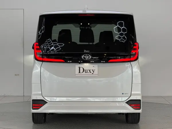 2026 Toyota Noah — photo 3