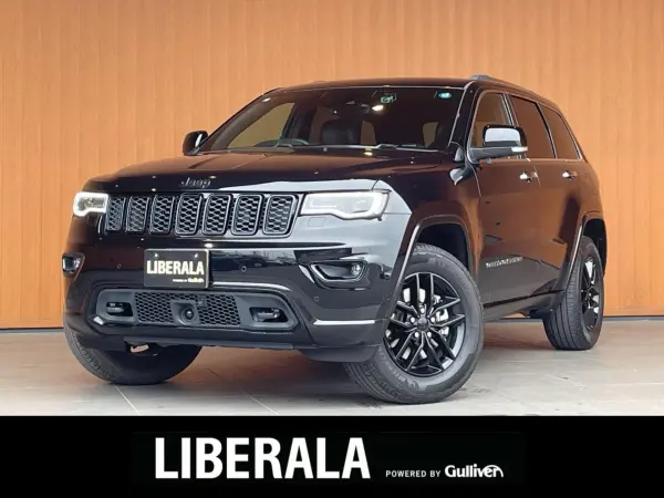 Jeep Grand Cherokee Limited 4WD One Owner Genuine Navigation Full-Seg TV Front/Side/Rear Camera Black Leather Seats All-Seat Heaters Seat Ventilation ACC Lane Keep Assist Blind Spot Air Suspension Power Tailgate Blackout Style Genuine 18-inch Black Alloy Wheels (Diamond Black Crystal Pearl C)