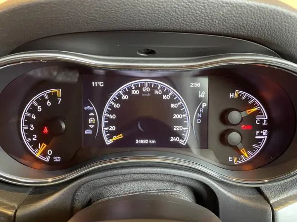 Jeep Grand Cherokee Limited 4WD One Owner Genuine Navigation Full-Seg TV Front/Side/Rear Camera Black Leather Seats All-Seat Heaters Seat Ventilation ACC Lane Keep Assist Blind Spot Air Suspension Power Tailgate Blackout Style Genuine 18-inch Black Alloy Wheels (Diamond Black Crystal Pearl C) — photo 7