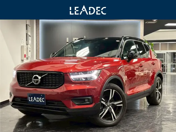 2018 Volvo Xc40 — photo 1