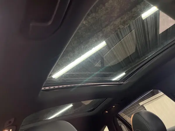 2020 Mercedes-benz Glc — photo 3