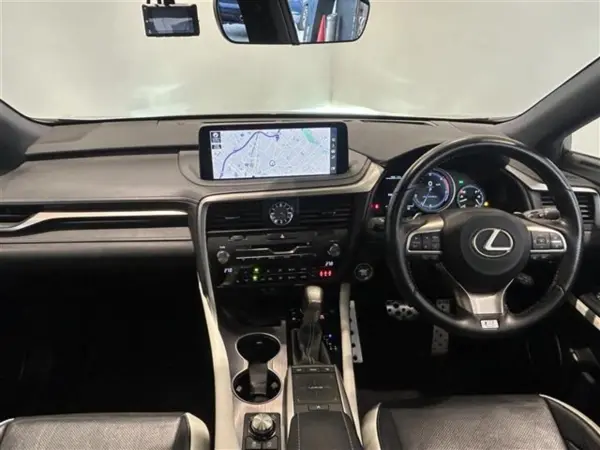 2020 Lexus Rx — photo 2