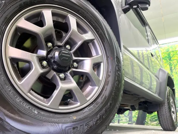 Suzuki Jimny Sierra 1.5 JC 4WD Non-Smoking Car Genuine 9-inch Navi Backup Camera Collision Damage Mitigation System Corner Sensor Smart Key LED Headlights Built-in ETC Cruise Control Genuine 16-inch Alloy Wheels Lane Departure Warning Auto Lights (Medium Gray) — photo 9