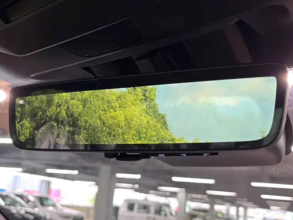 Subaru Forester 2.5 X-Break S:HEV EX 4WD Non-Smoking Car 11-inch Display Backup Camera EyeSight X Radar Cruise Digital Mirror Half Leather LED Head & Fog Lights Genuine 18-inch Alloy Wheels Heated Steering Wheel Power Back Door (Magnetite Gray Metallic) — photo 8