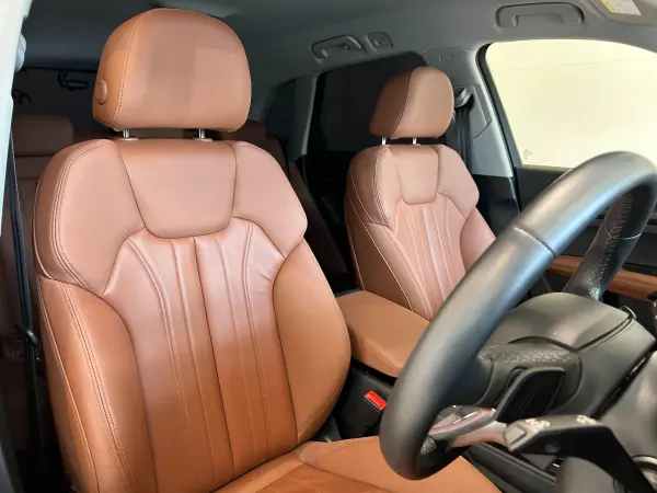 Audi Q5 High Style Diesel Turbo 4WD — photo 8