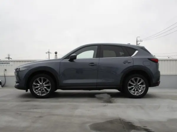 2021 Mazda Cx5 — photo 3