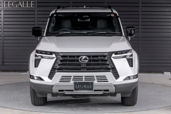 2025 Lexus Gx — photo 3