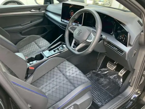 Volkswagen Golf eTSI R-Line Certified Used Car with New Car Warranty Transfer (Black) — photo 8