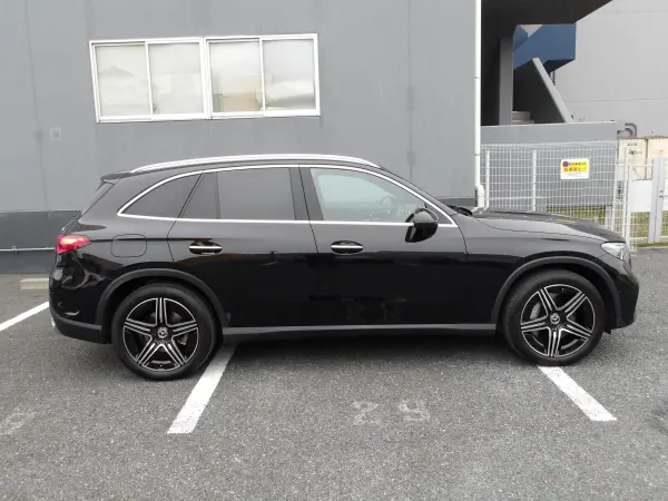 Mercedes-Benz GLC220 d 4MATIC (with ISG) AMG Line Package Diesel Turbo 4WD MP202402 SR Leather EXC Driver's P (2402) (Obsidian Black) — photo 7