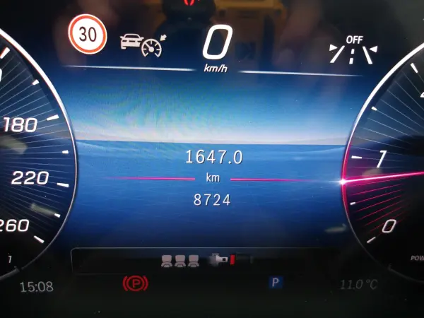 Mercedes-Benz GLC220 d 4MATIC (with ISG) AMG Line Package Diesel Turbo 4WD MP202402 SR Leather EXC Driver's P (2402) (Obsidian Black) — photo 8