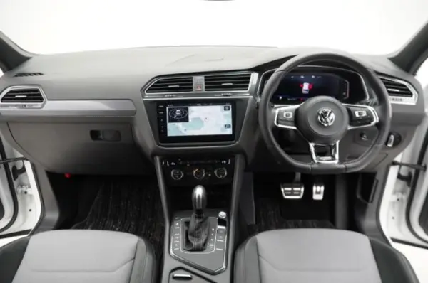 Volkswagen Tiguan TSI R-Line — photo 7