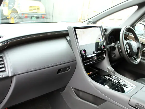 2023 Toyota Alphard — photo 7 | Tuminion Kenya