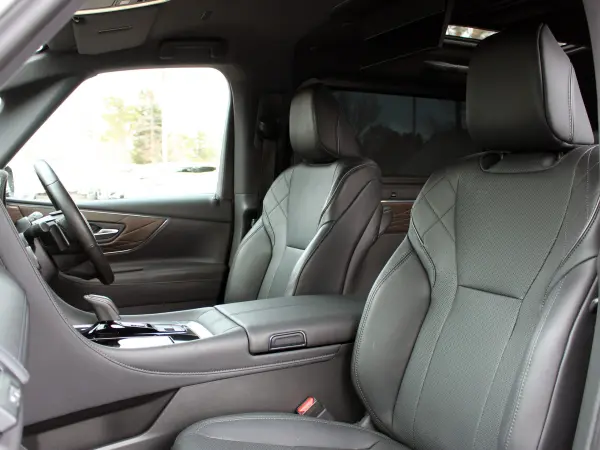 2023 Toyota Alphard — photo 8 | Tuminion Kenya