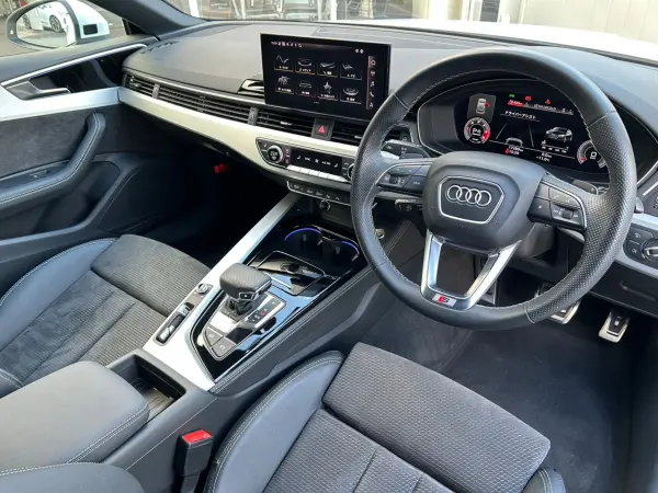 Audi A5 Sportback 35 TDI S Line — photo 8