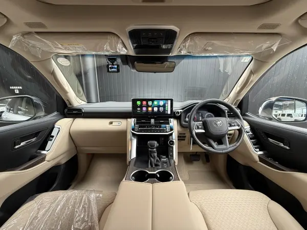 Toyota Land Cruiser 300 3.5 ZX 4WD 2026 Model Modellista Aero & Alloy Wheels Cool Box Rear Electric Diff Lock Tire Pressure Sensor Cold Area Tonneau Cover 12.3-inch JBL Premium Navigation Rear Entertainment System Roof Rail Beige Interior (Precious White Pearl) — photo 7