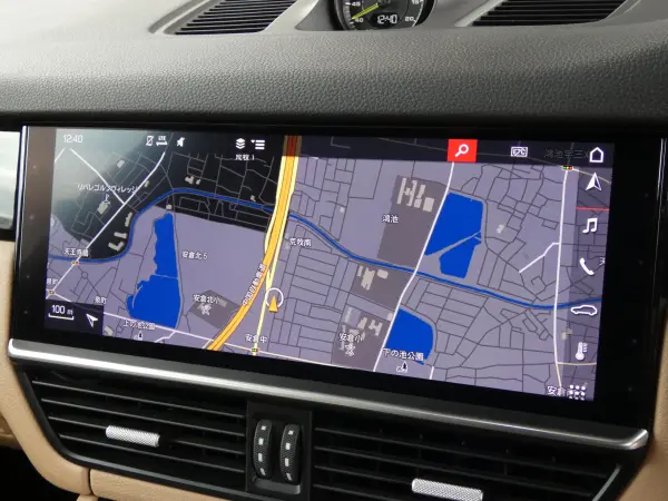 Porsche Cayenne E-Hybrid Tiptronic S 4WD Beige Leather Sport Chrono Package Seat Heater Ventilation PCM Navigation Surround View ACC LCA LKA Matrix LED Headlights 14-Way PASM Power Steering Plus BOSE Soft Close Doors Genuine 20AW Non-Smoking Right-Hand Drive Official Import (White) — photo 9