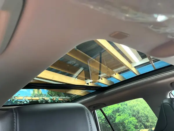 2026 Toyota  Rav4 — photo 3