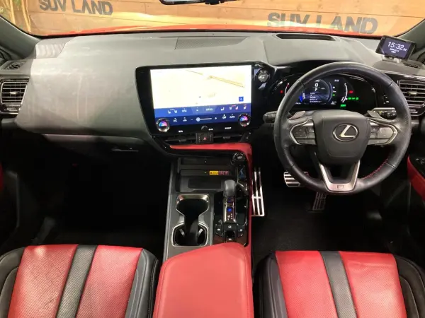 2022 Lexus Nx — photo 2