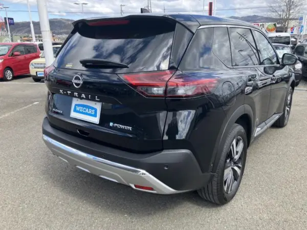 2025 Nissan Xtrail — photo 3