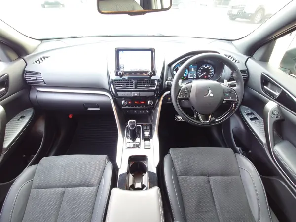 2025 Mitsubishi Eclipse Cross — photo 3 | Tuminion Kenya