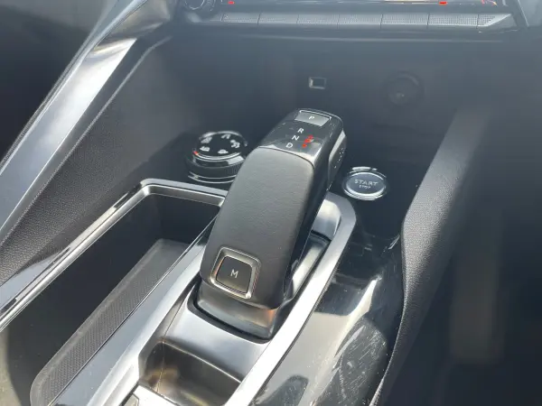 2018 Peugeot 3008 — photo 7 | Tuminion Kenya