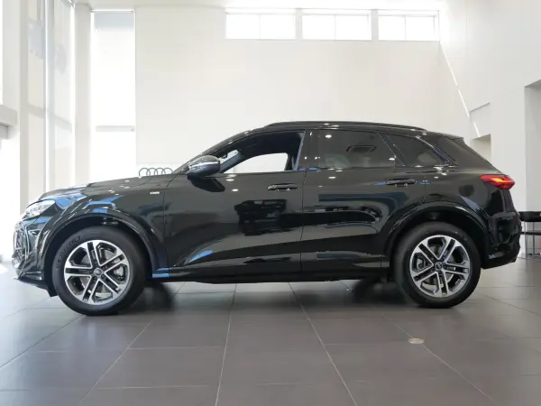 2025 Audi Q5 — photo 3