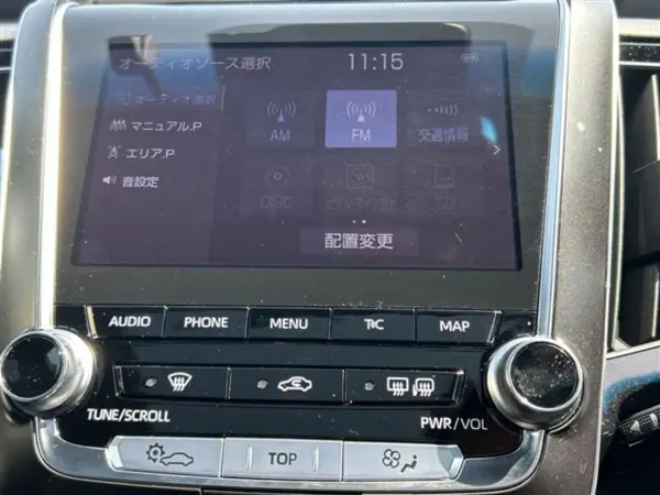 2019 Toyota Crown — photo 3