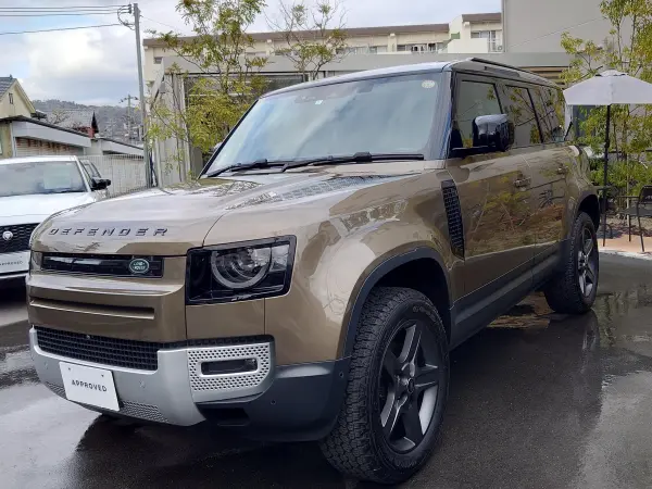 2023 Landrover Defender — photo 3