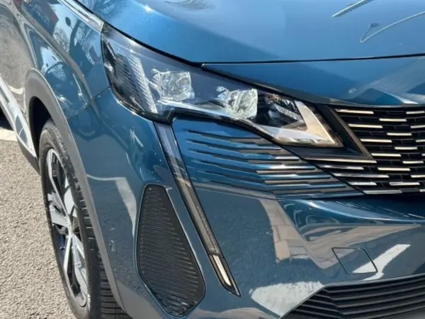 Peugeot 3008 GT BlueHDi Diesel Turbo Certified Used Car with 1-Year Warranty Panoramic Sunroof 360° Drive Recorder + Rear Camera Apple CarPlay/Android Auto Front & Back Sonar Wide Back Camera Advanced Grip Control 18AW (Celebes Blue) — photo 9