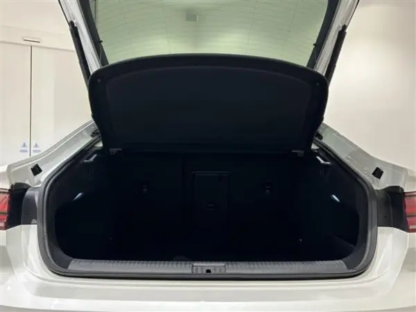 2019 Volkswagen Arteon — photo 2