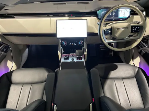 2023 Landrover Rangerover — photo 2