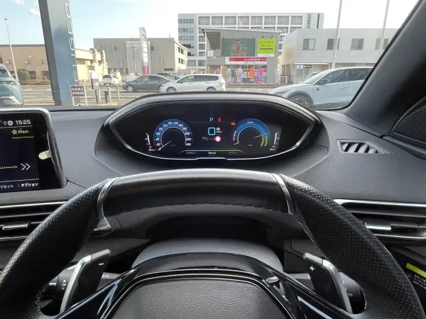 2023 Peugeot 3008 — photo 8 | Tuminion Kenya