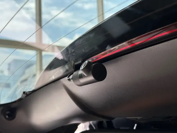 Peugeot 3008 GT ACC Sunroof Front/Rear Dashcam Genuine Navi Back/Side Camera Carplay Half Leather Seat Heater Power Back Door LED Headlights Genuine 18-inch Aluminum (Celebes Blue) — photo 9