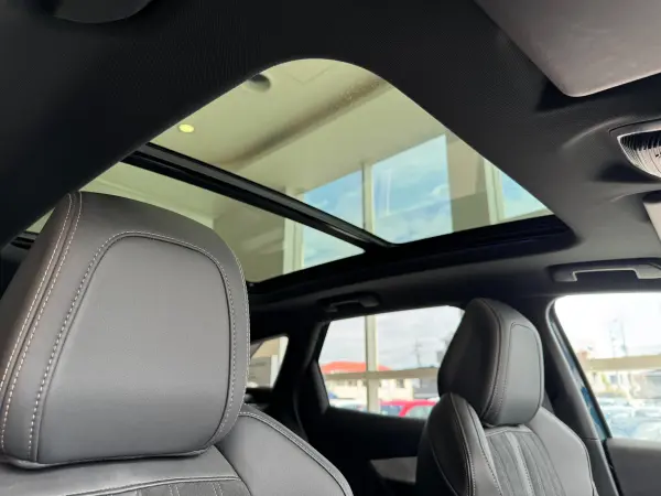 2021 Peugeot 3008 — photo 3