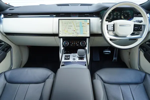 2023 Landrover Rangerover — photo 3