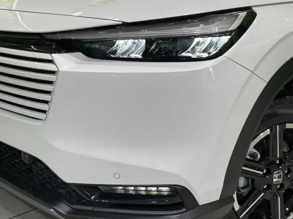 Honda Vezel 1.5 G 4WD — photo 8