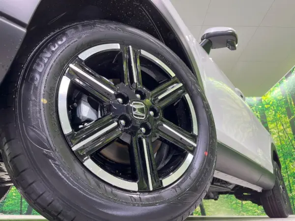 Honda Vezel 1.5 G 4WD — photo 9