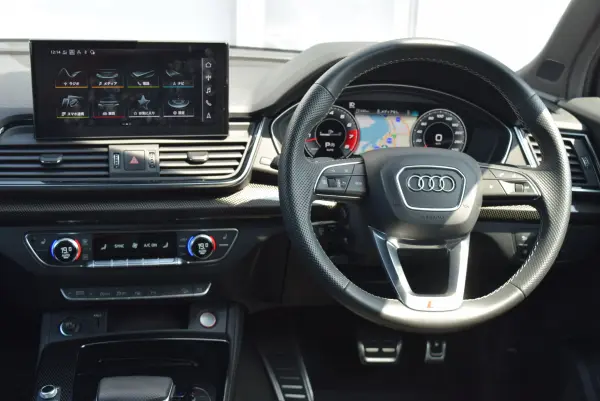 Audi SQ5 3.0 4WD Certified Used Car Air Suspension Red Calipers (Daytona Gray Pearl Effect) — photo 8