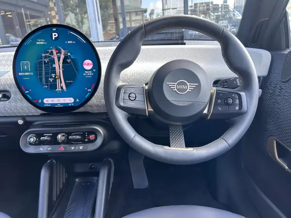 Mini Cooper SE 3-Door Favorite Trim ACC Seat Heater Surround View Camera Genuine HDD Navigation Comfort Access Head-Up Display (Indigo Sunset Blue) — photo 8