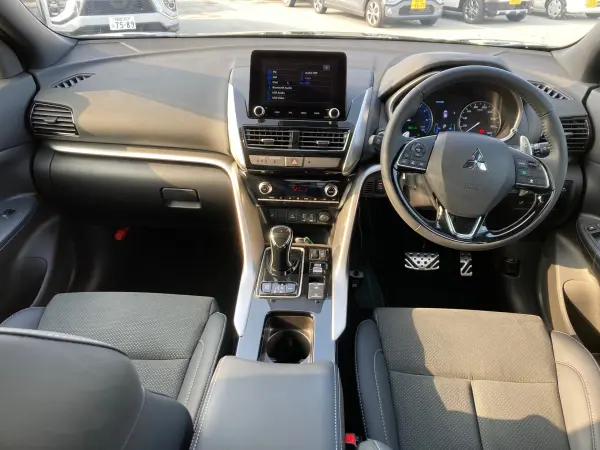 2025 Mitsubishi Eclipse Cross — photo 2